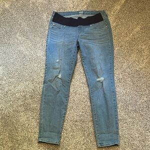 Signature by Levi Strauss & Co. Gold Women's Maternity Baby Bump Skinny Jeans